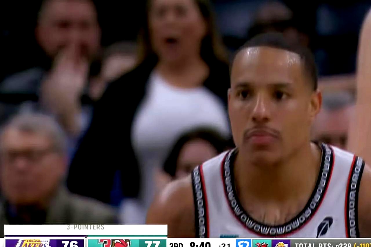 中国米兰体育-西班牙男篮翻盘灰熊，汉密尔顿统治全场的简单介绍