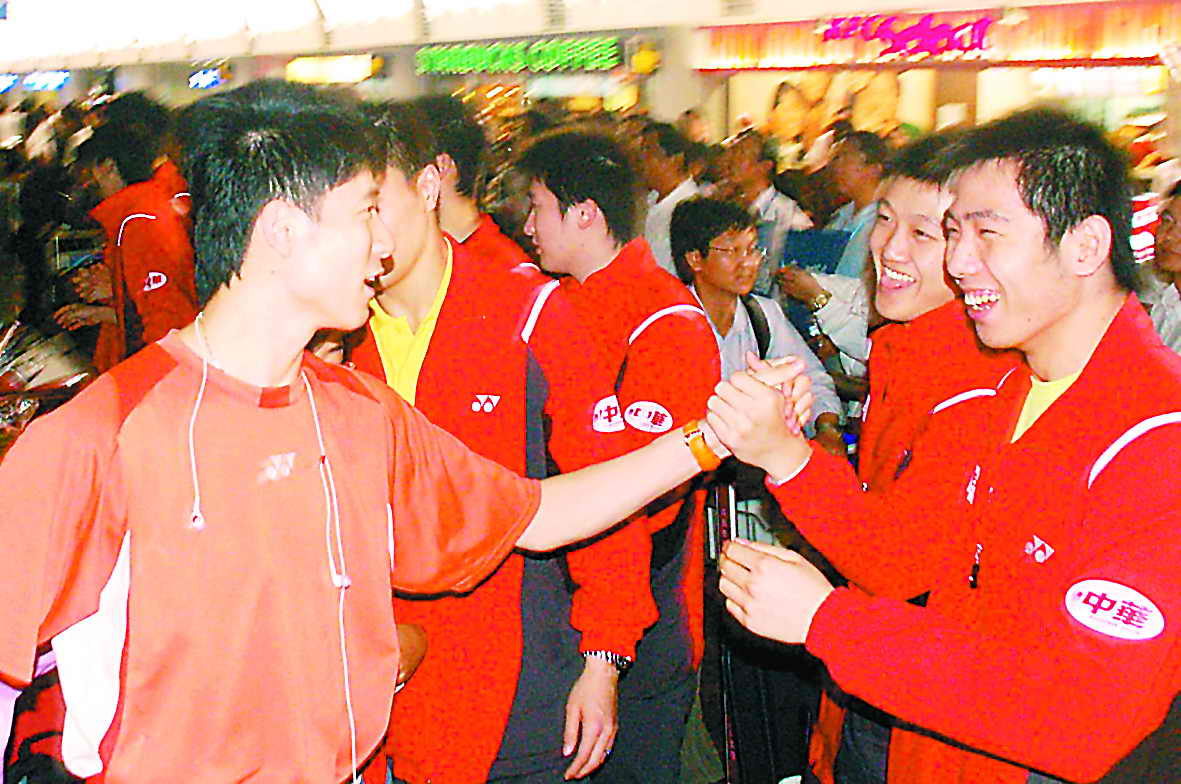 米兰体育app-关于韩国羽毛球队力克中国羽毛球队，陶菲克制霸全场的信息