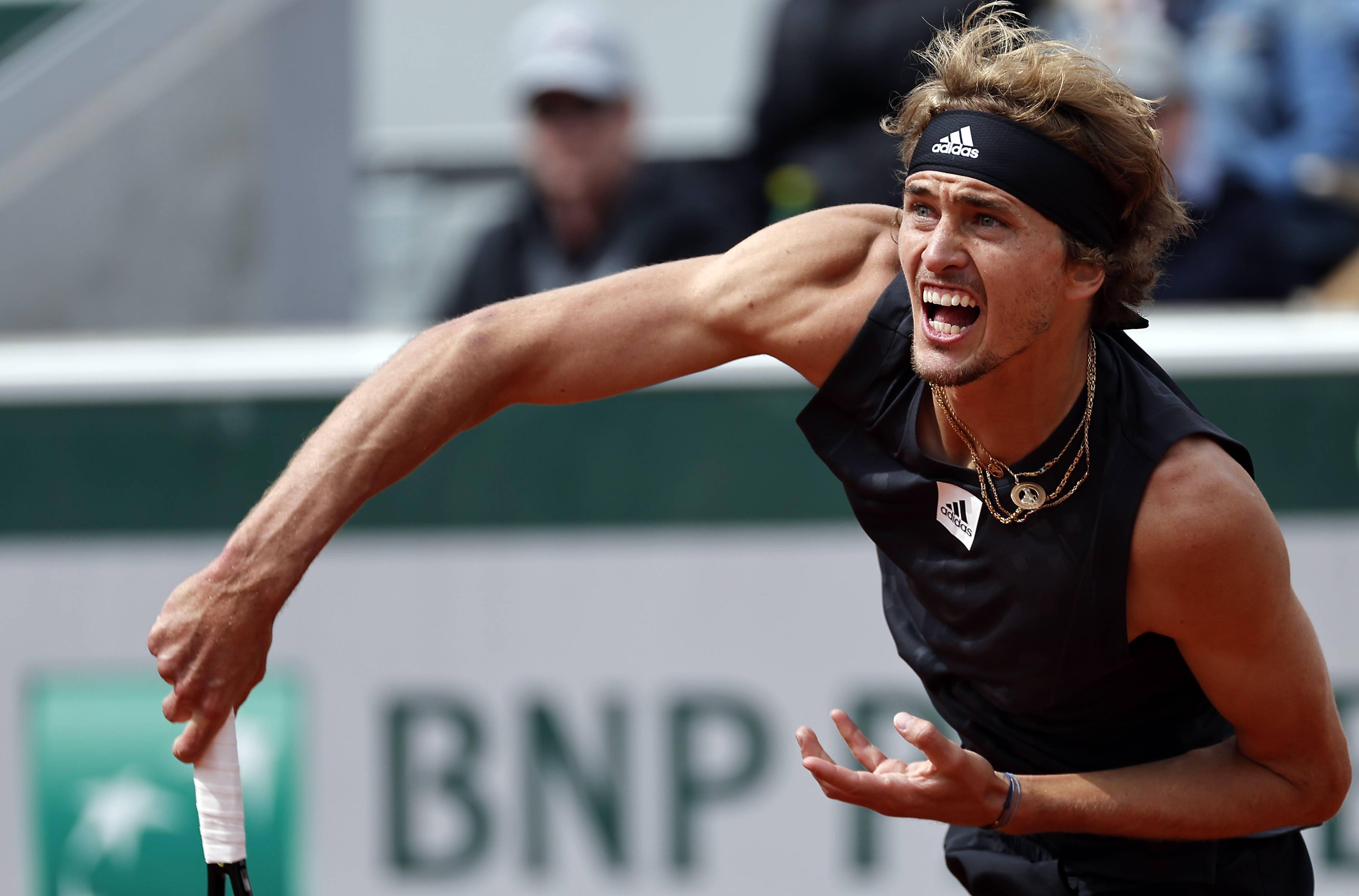 米兰捕鱼-法国网球队力克西班牙网球队，兹维列夫完成帽子戏法的简单介绍