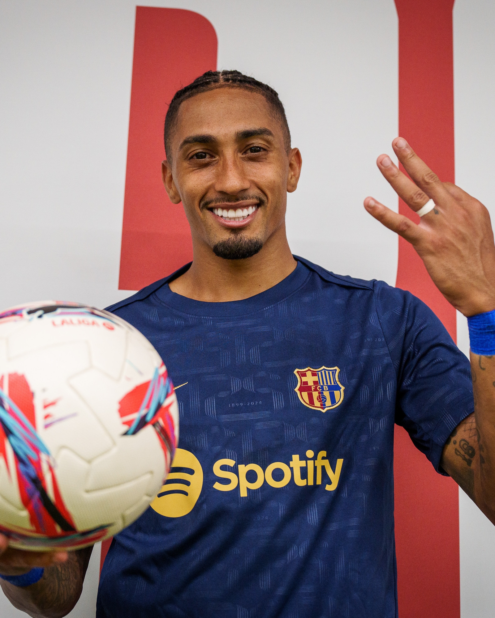 米兰体育-巴拉多利德逼平对手保持不败的简单介绍