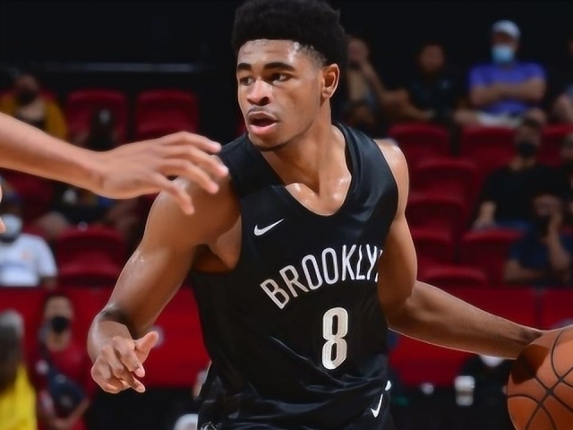 关于美职篮球员在夏季联赛中摘得得分王的信息