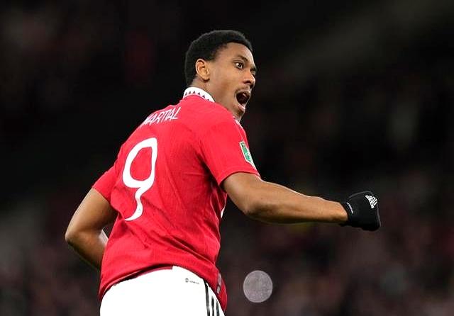 关于莱斯特城客场扳平，争取赶上欧战资格的信息