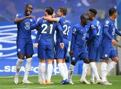 切尔西逼平波尔图，厄齐尔突破制胜