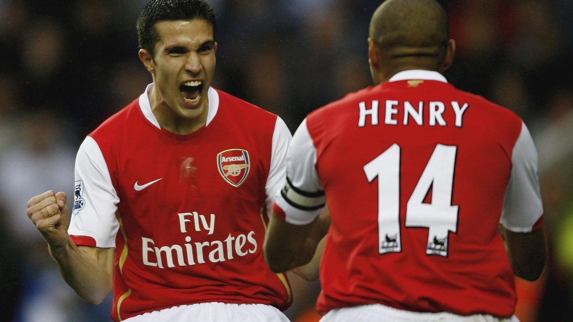 阿拉巴统治级数据引领，塞内加尔力克尼斯挺进淘汰赛